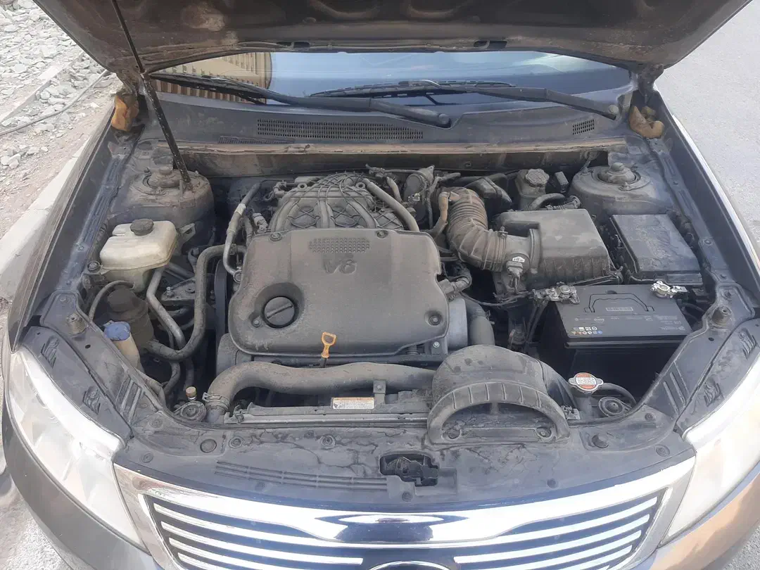 اپتیما ۲۰۱۰ خاکستری|خودرو سواری و وانت|تهران, مروارید شهر|دیوار