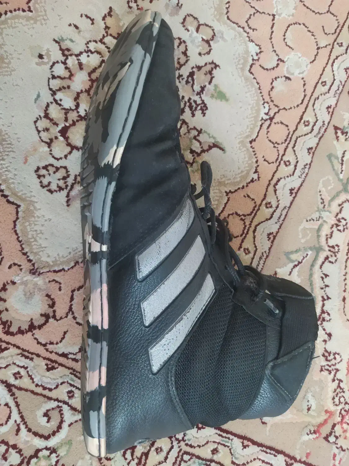 کفش کشتی آدیداس|کیف، کفش، کمربند|خرم‌آباد, |دیوار