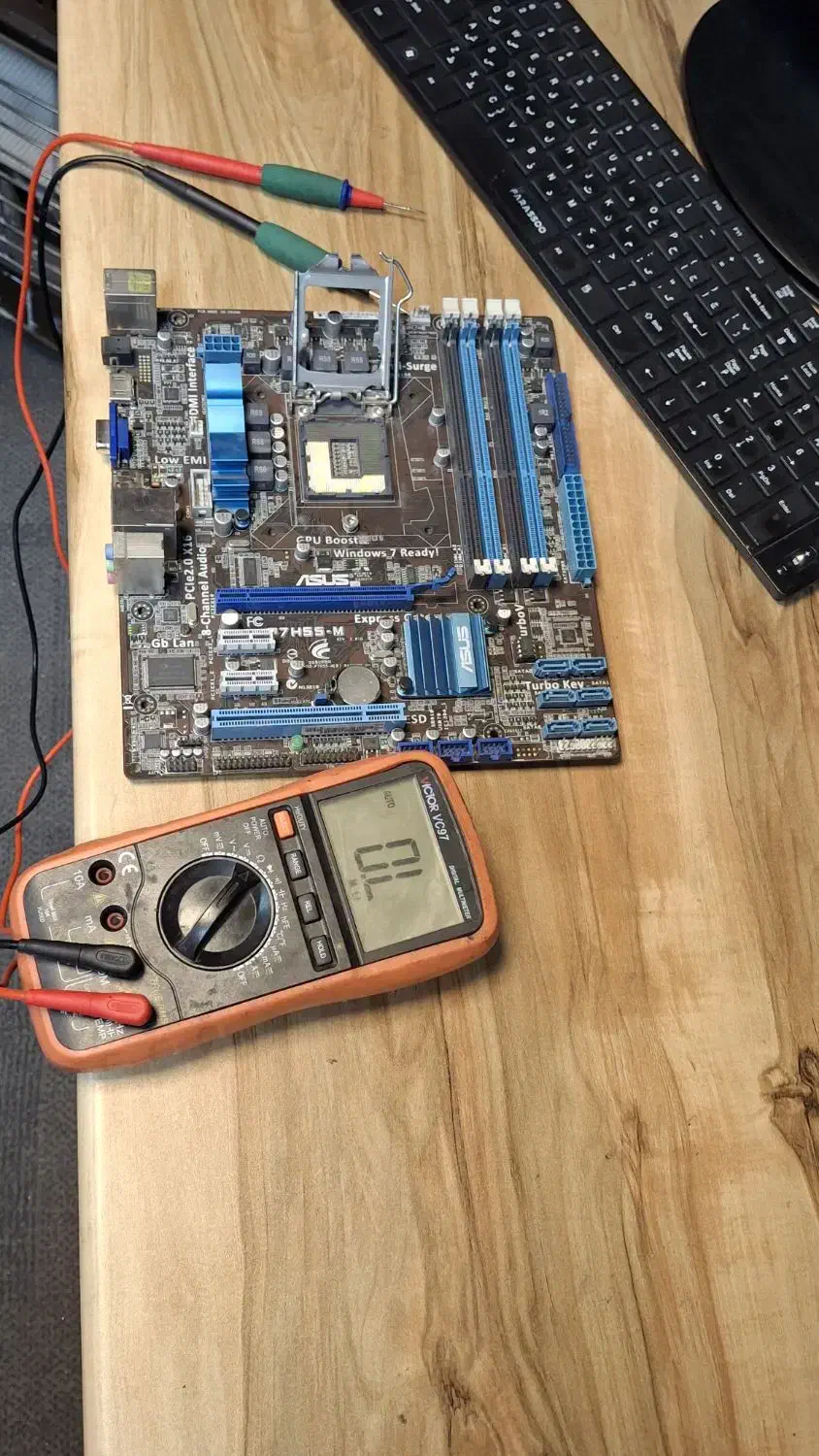 تعمیرات تخصصی لپ تاپ و کامپیوتر|خدمات رایانه‌ای و موبایل|تهران, لاله زار|دیوار