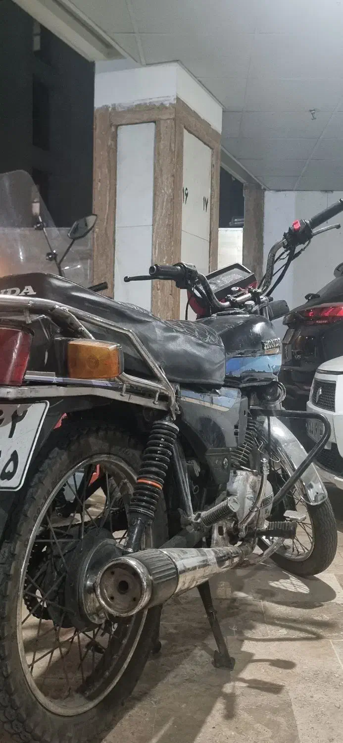 هندا ۱۲۵ Cgl ژاپنی|موتورسیکلت|تهران, استاد معین|دیوار