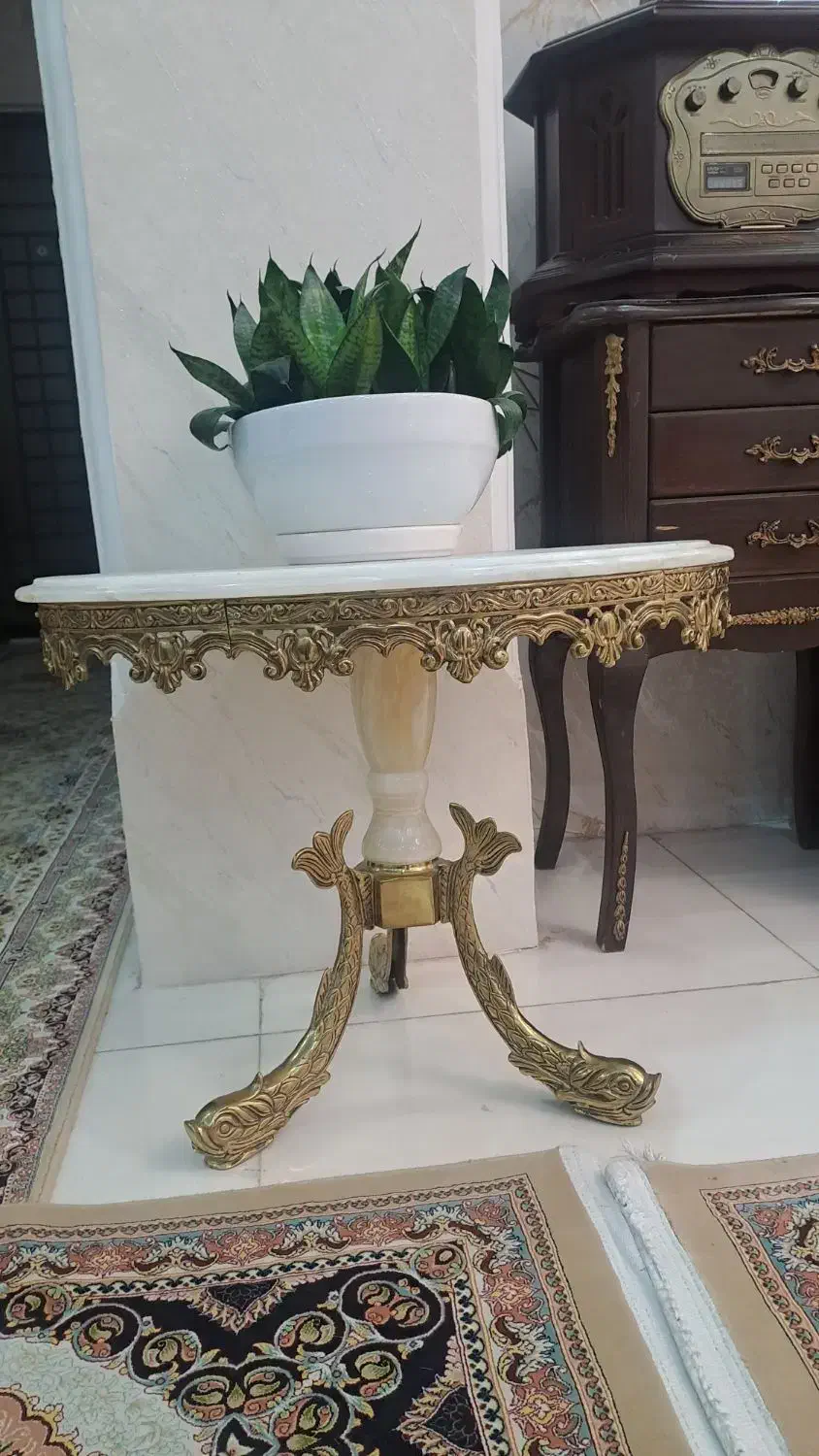 جلو مبلی و عسلی برنز|مبلمان خانگی و میز عسلی|اسلامشهر, شهرک مهدیه|دیوار