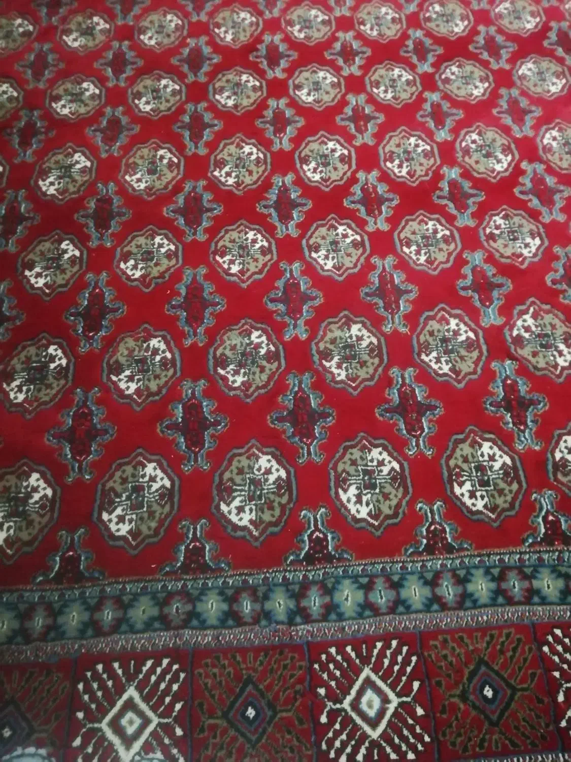 فرش ماشینی قدیمی|فرش|زابل, |دیوار