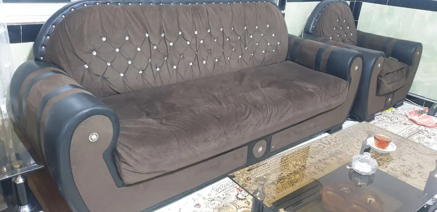 مبل ۸ نفره|مبلمان خانگی و میز عسلی|مهاباد (آذربایجان غربی), |دیوار