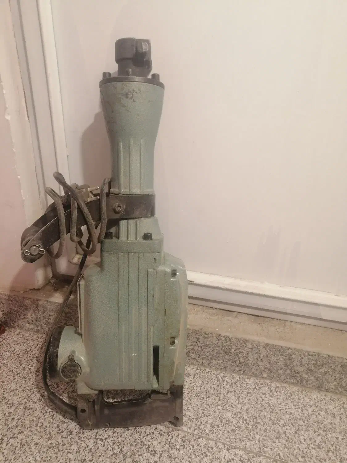 چکش تخریب 16 کیلویی لکا|مصالح و تجهیزات ساختمان|تبریز, |دیوار