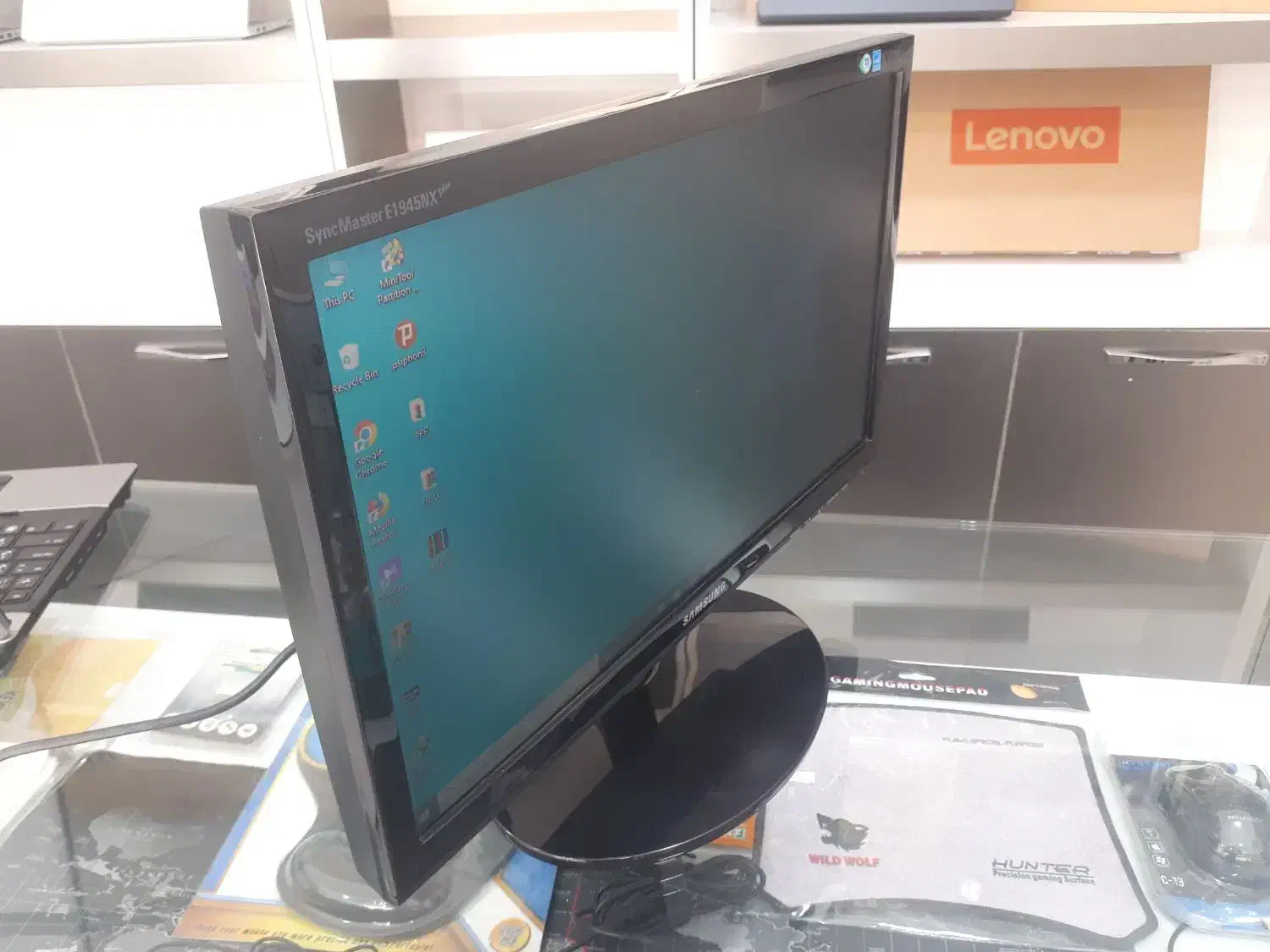 مانیتور SAMSUNG 19|قطعات و لوازم جانبی رایانه|کرمان, |دیوار