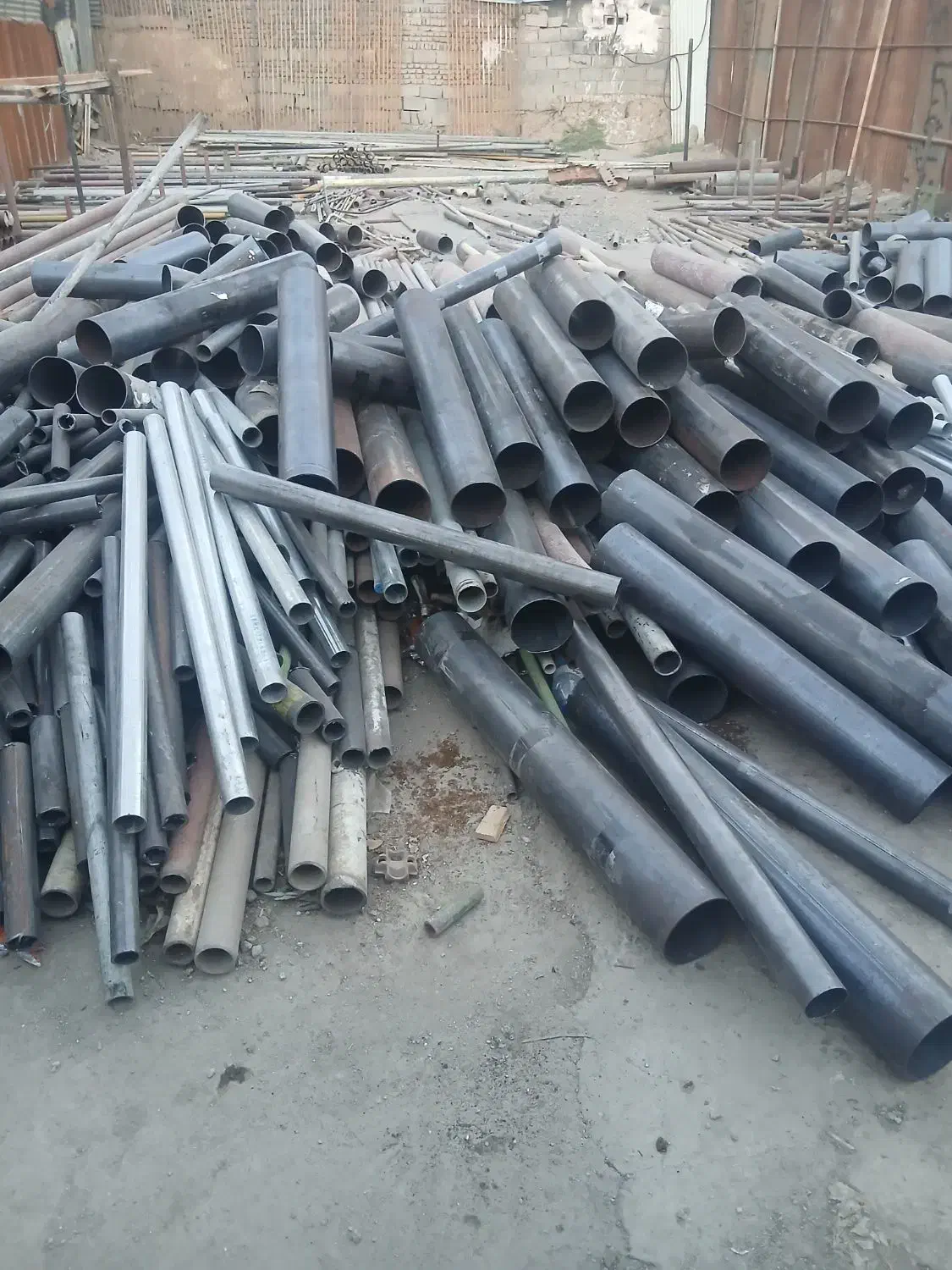 لوله،ضایعات،پروفیل،قوطی،آهن آلات|عمده‌فروشی|تهران, شهرک ابوذر|دیوار