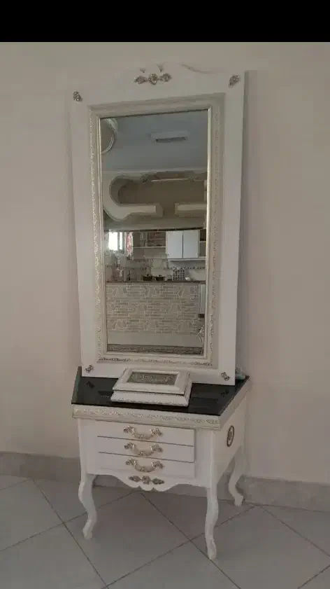 اینه شمعدان|بوفه، ویترین، کنسول|گناباد, |دیوار