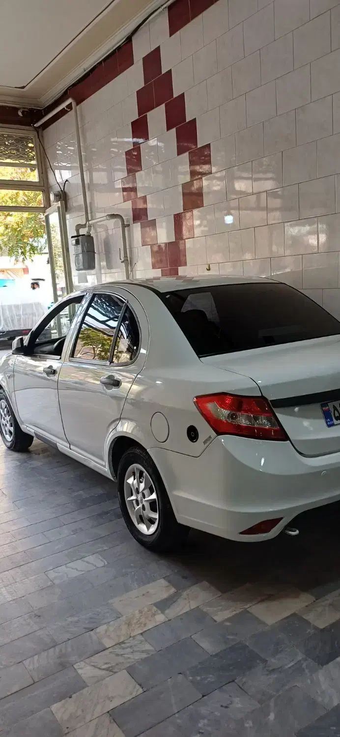 ساینا پلاس|خودرو سواری و وانت|تبریز, |دیوار