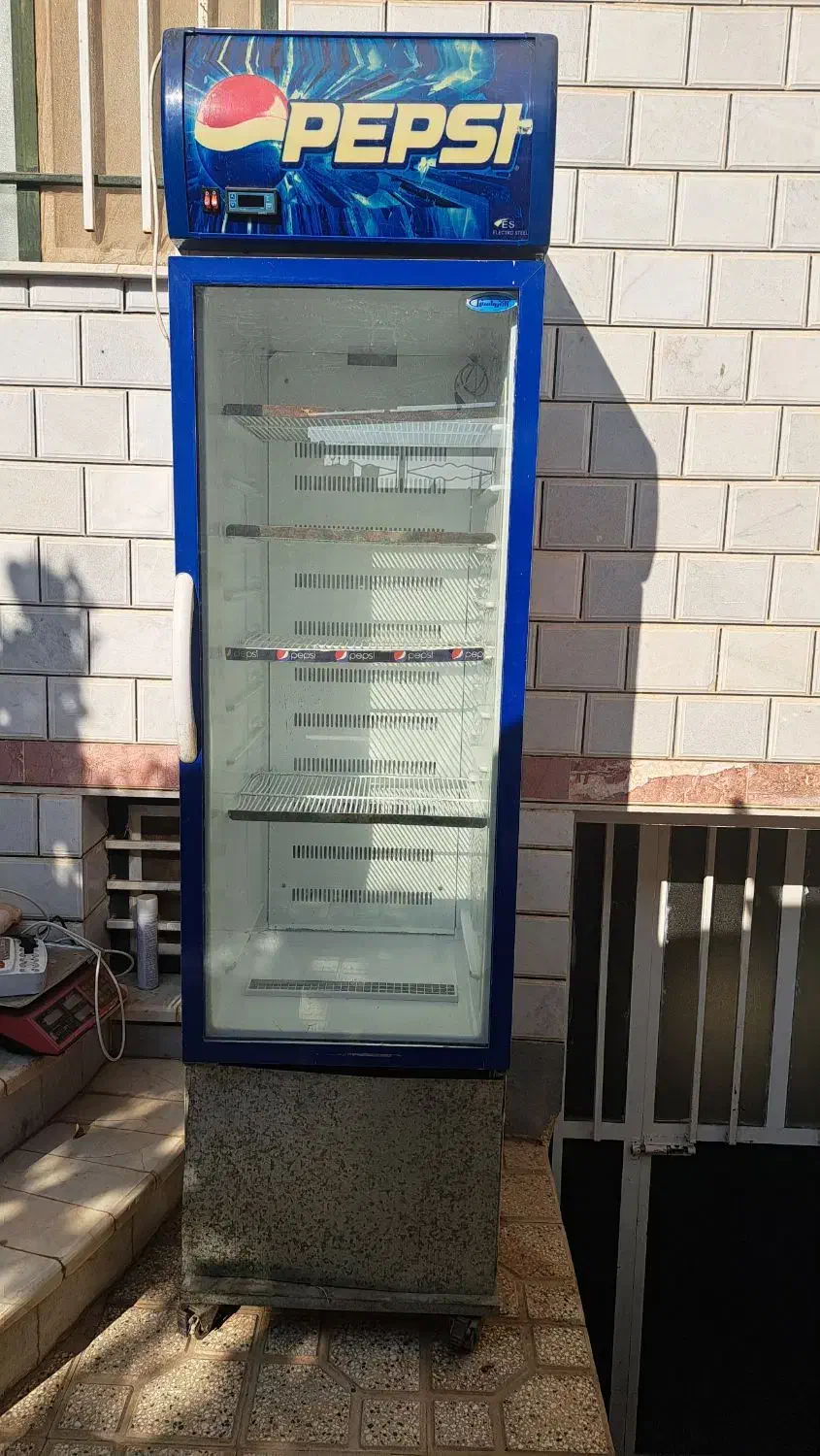 یخچال ویترینی|کافی‌شاپ و رستوران|شاهرود, |دیوار