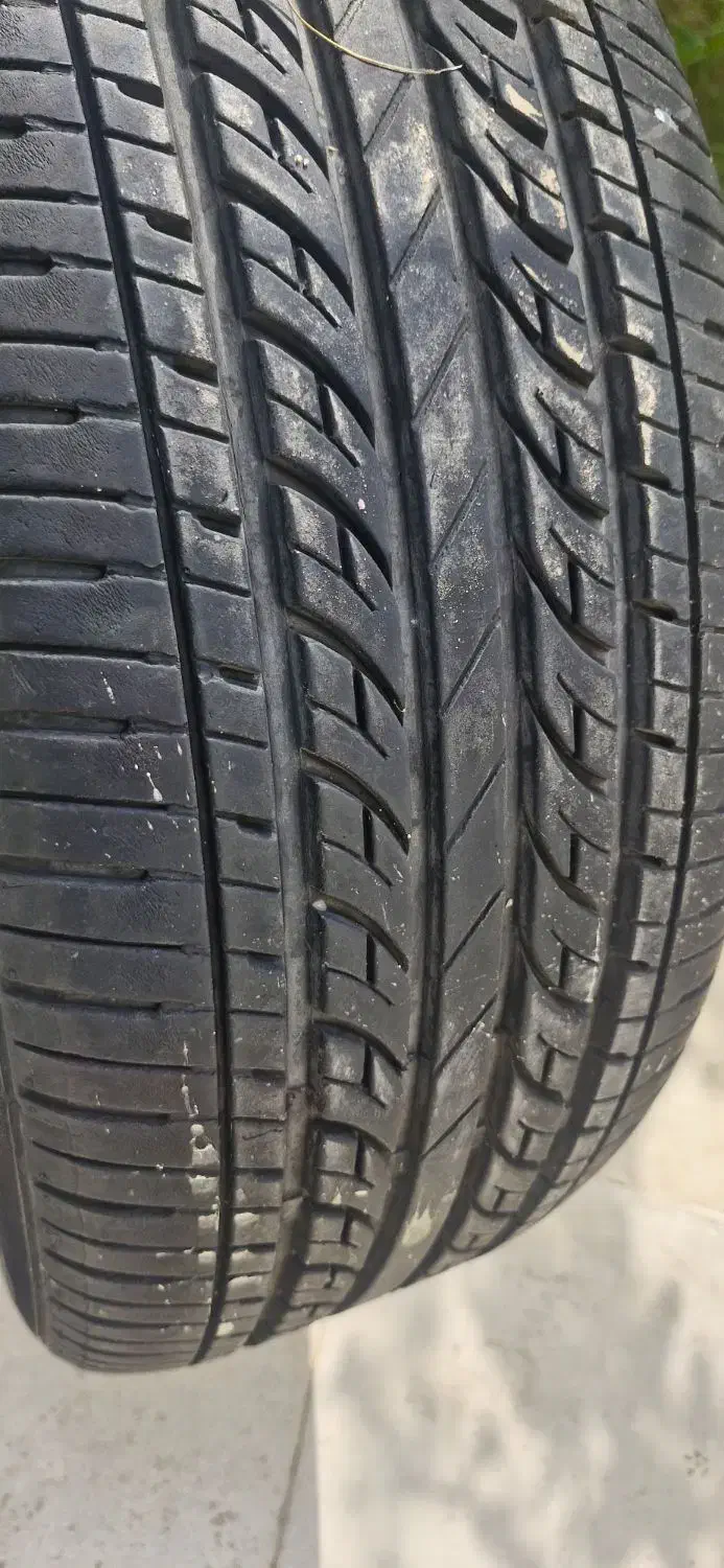 یک عدد لاستیک کویر|قطعات یدکی و لوازم جانبی|کیش, |دیوار