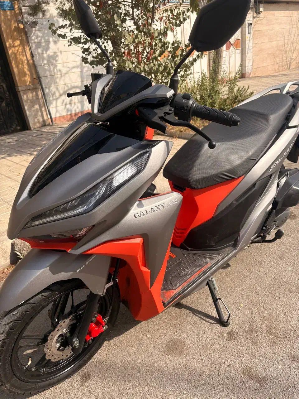 موتور گلکسی کلیک اتومات بیمه یک سال کم کار|موتورسیکلت|مشهد, کوثر|دیوار