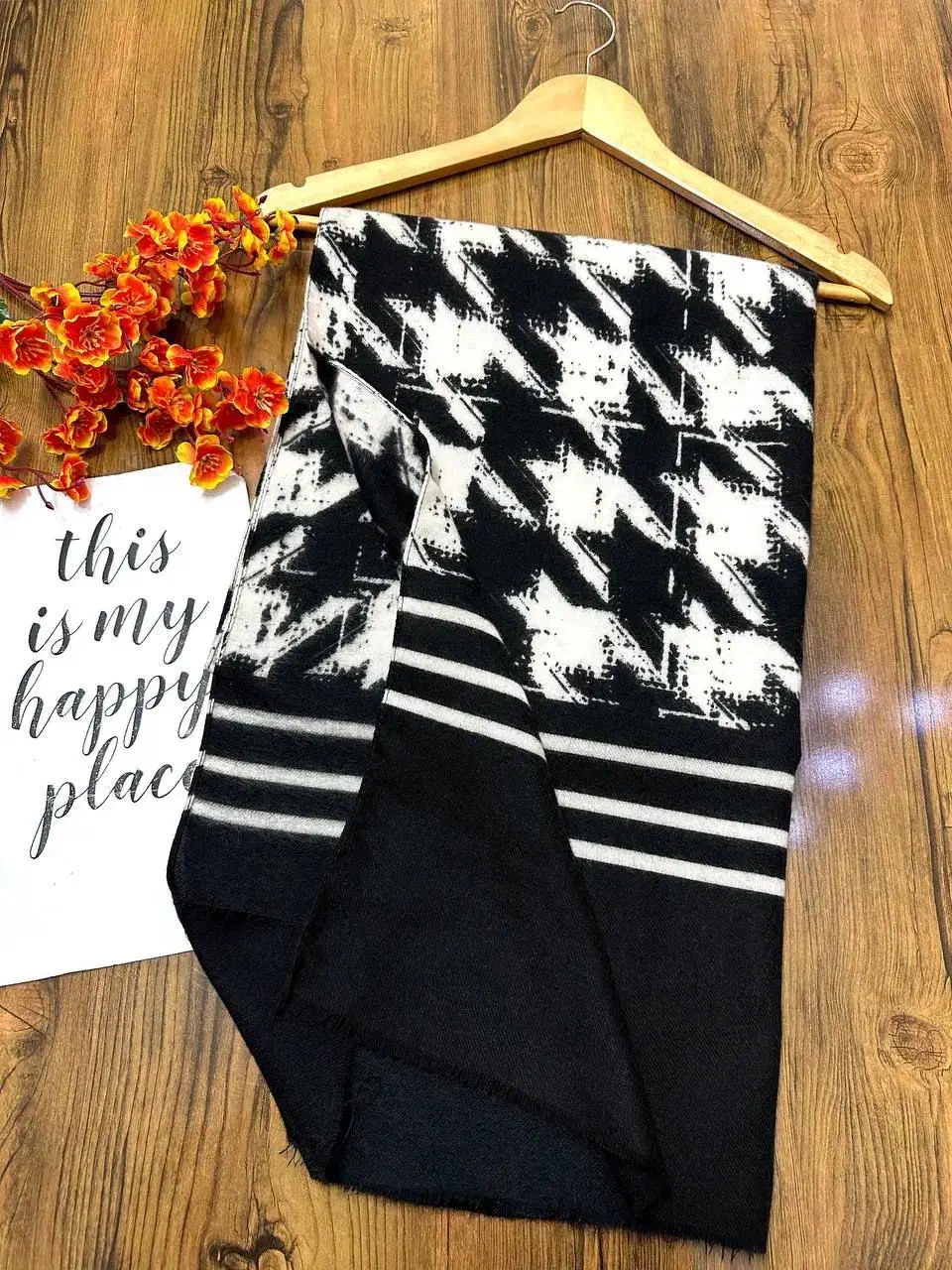 شال موهر لبه‌ریش ریچ‌استار|لباس|فسا, |دیوار