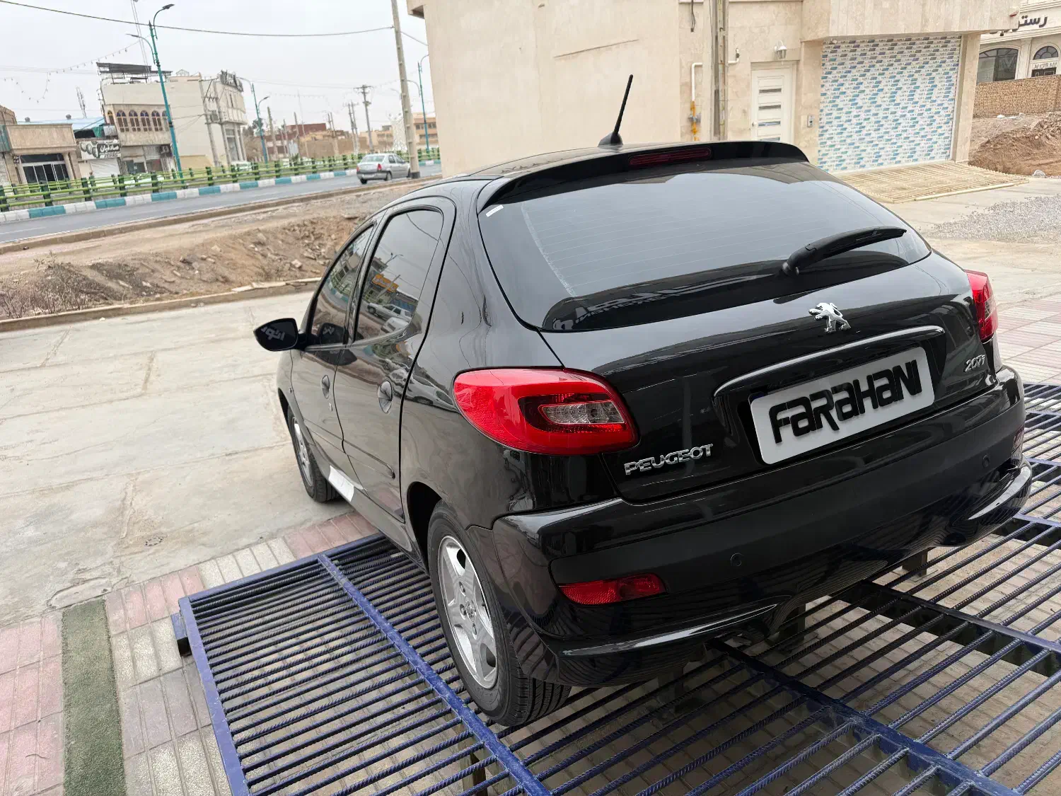 پژو ۲۰۷ پانا|خودرو سواری و وانت|یزد, |دیوار