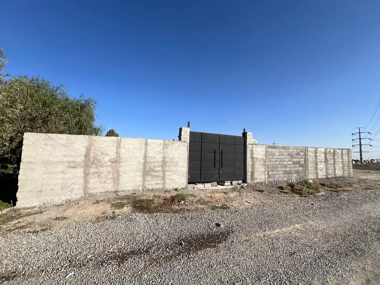 چهاردیواری پشت بر خلیج فارس ملک آباد|فروش زمین و ملک کلنگی|چهارباغ, |دیوار