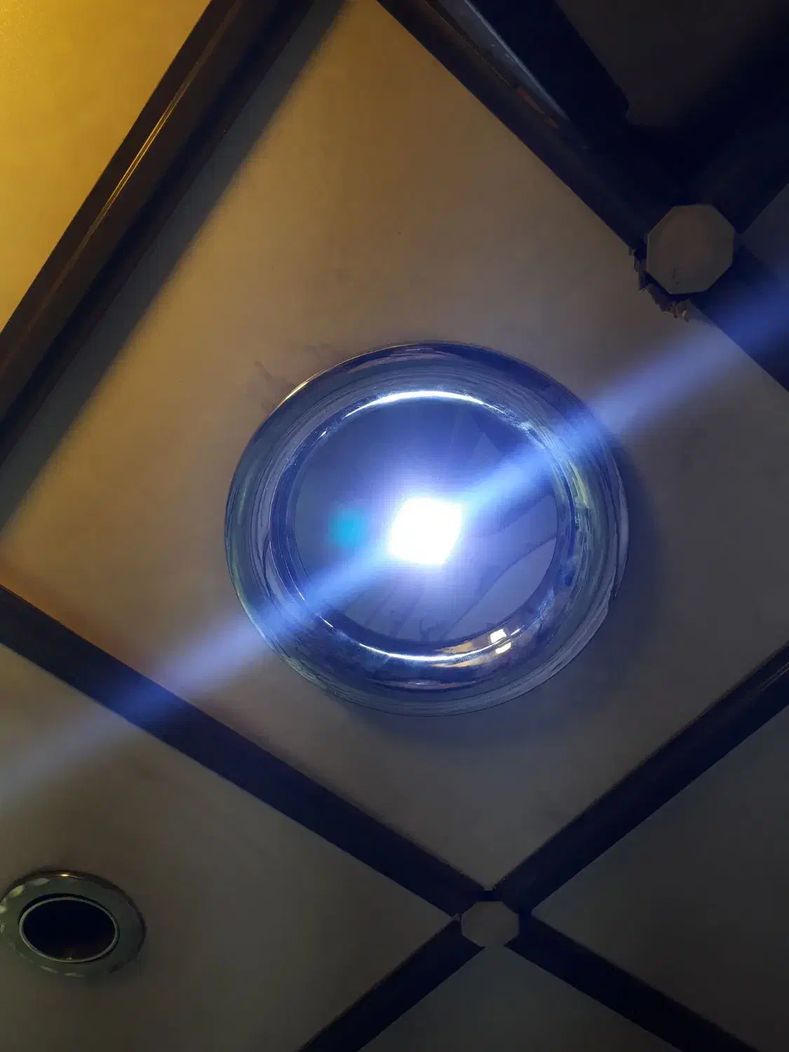 لامپ اس ام دی مخصوص وینرین طلا فروش|لامپ و چراغ|تهران, امام زاده حسن|دیوار