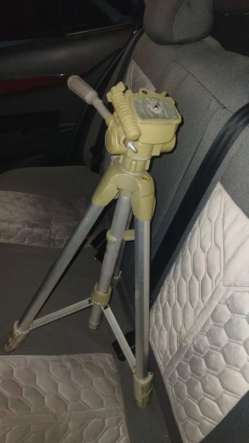 پایه دوربین|دوربین عکاسی و فیلمبرداری|اسلامشهر, شهرک مهدیه|دیوار