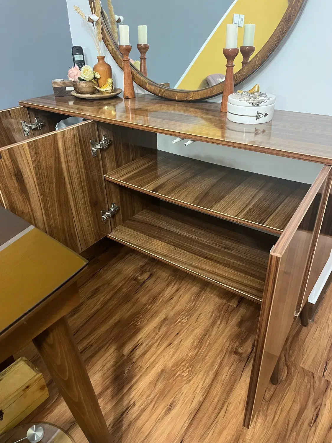 کنسول ، ویترین ، آینه|بوفه، ویترین، کنسول|رشت, دروازه لاکان|دیوار