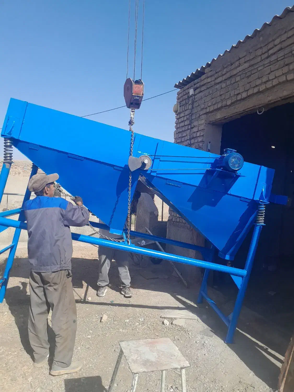 دستگاه سرند ویبره.آسیاب.میکسر.علوفه خردکن.|ماشینآلات صنعتی|نیشابور, ریوند|دیوار