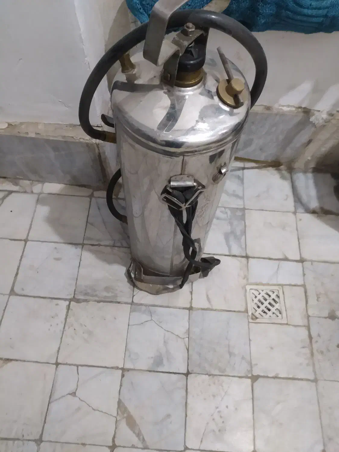 سمپاش|لوازم نظافت|بروجرد, |دیوار