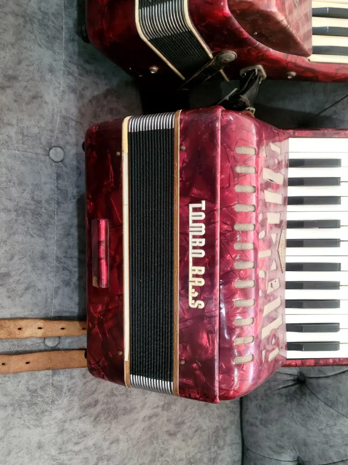 آکاردئون|پیانو، کیبورد، آکاردئون|اهواز, کیانپارس |دیوار