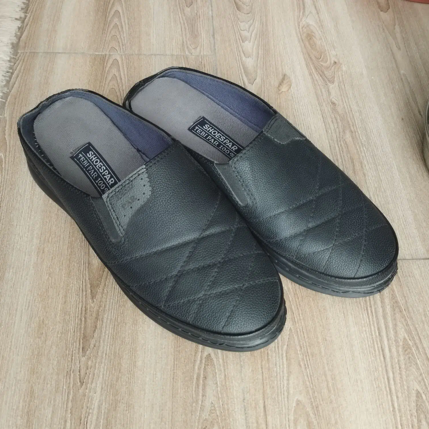 دمپایی جلو بسته فروشی|کیف، کفش، کمربند|کرمان, |دیوار