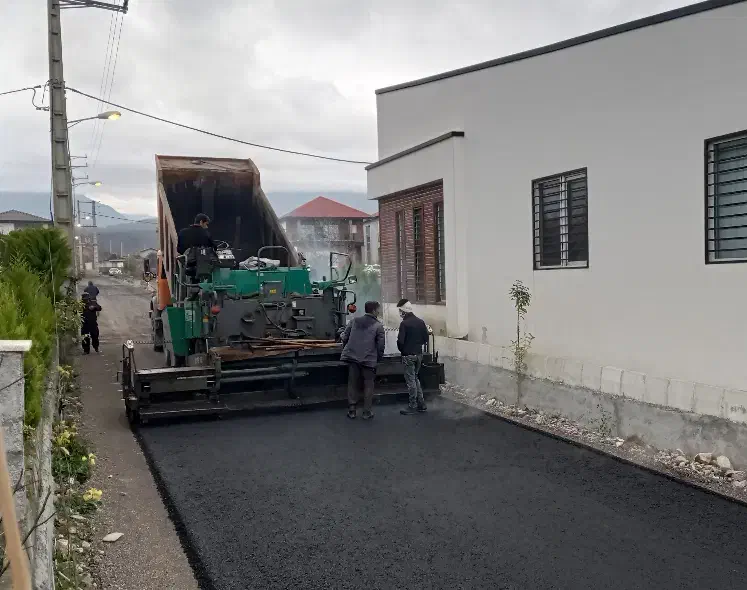 انجام آسفالت تراشه ایزوگام نقد اقساط|خدمات پیشه و مهارت|کرج, گلشهر|دیوار