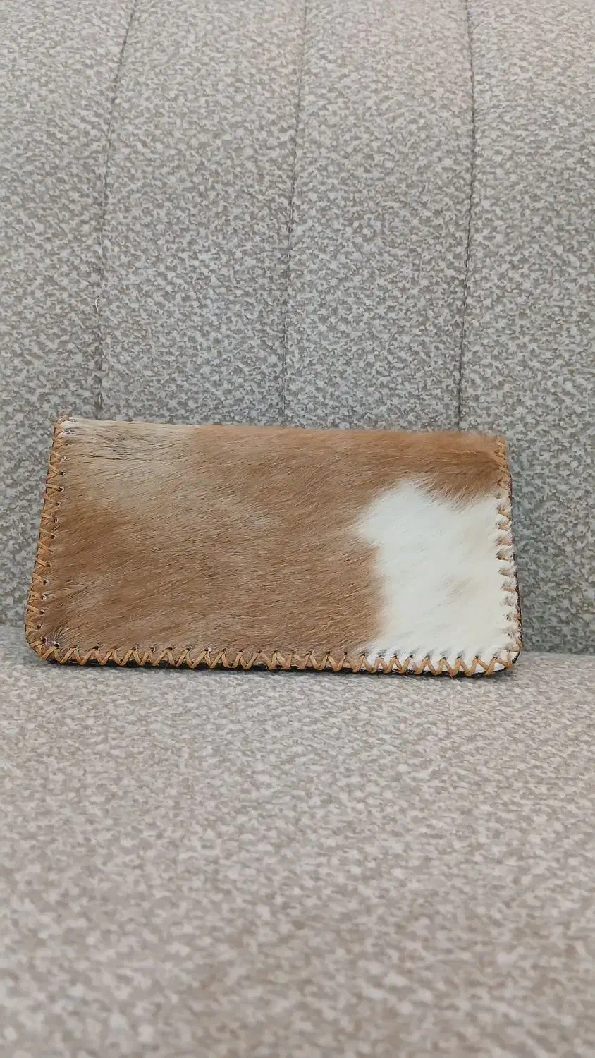 کیف دستی|کیف، کفش، کمربند|رشت, فلسطین|دیوار