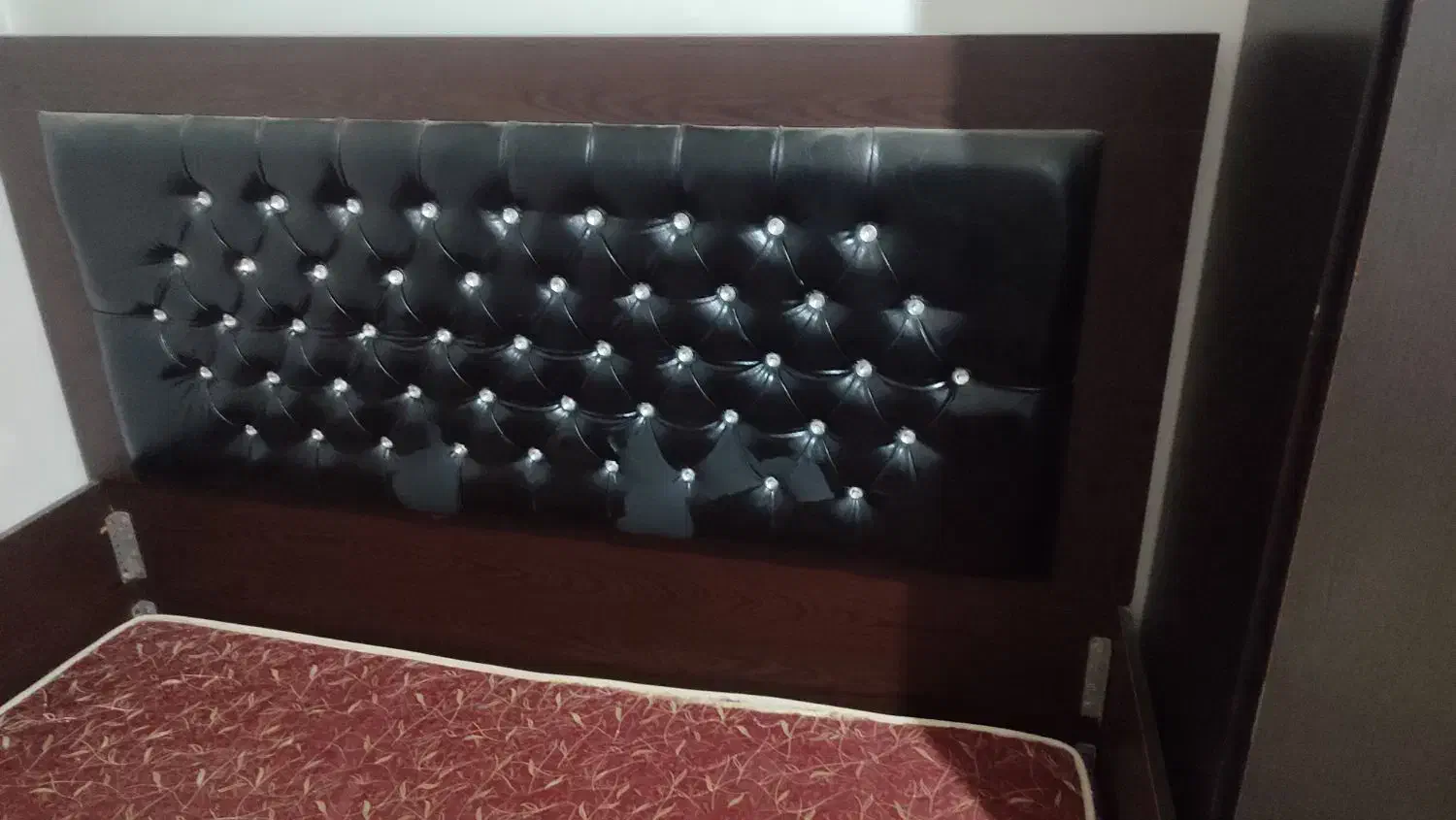 خوشخواب|تشک تختخواب|ارومیه, |دیوار