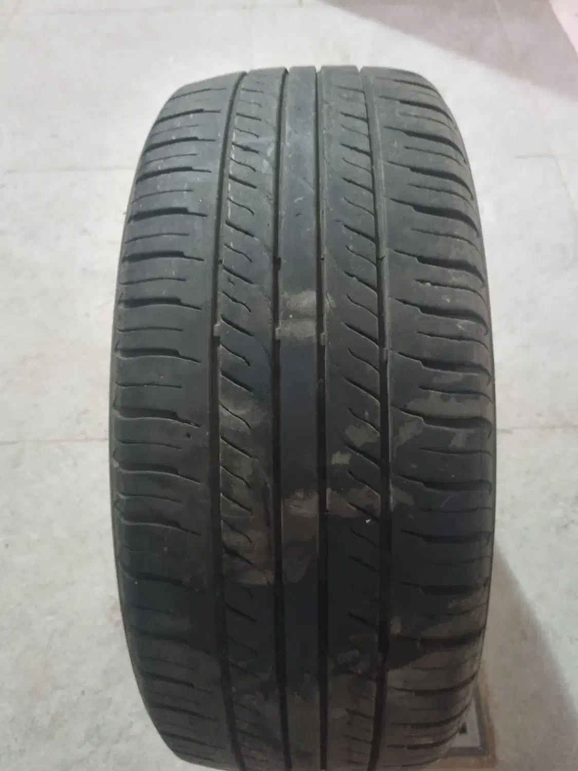 لاستیک ۲۰۵ رینگ ۱۴ پژویی|قطعات یدکی و لوازم جانبی|قزوین, |دیوار