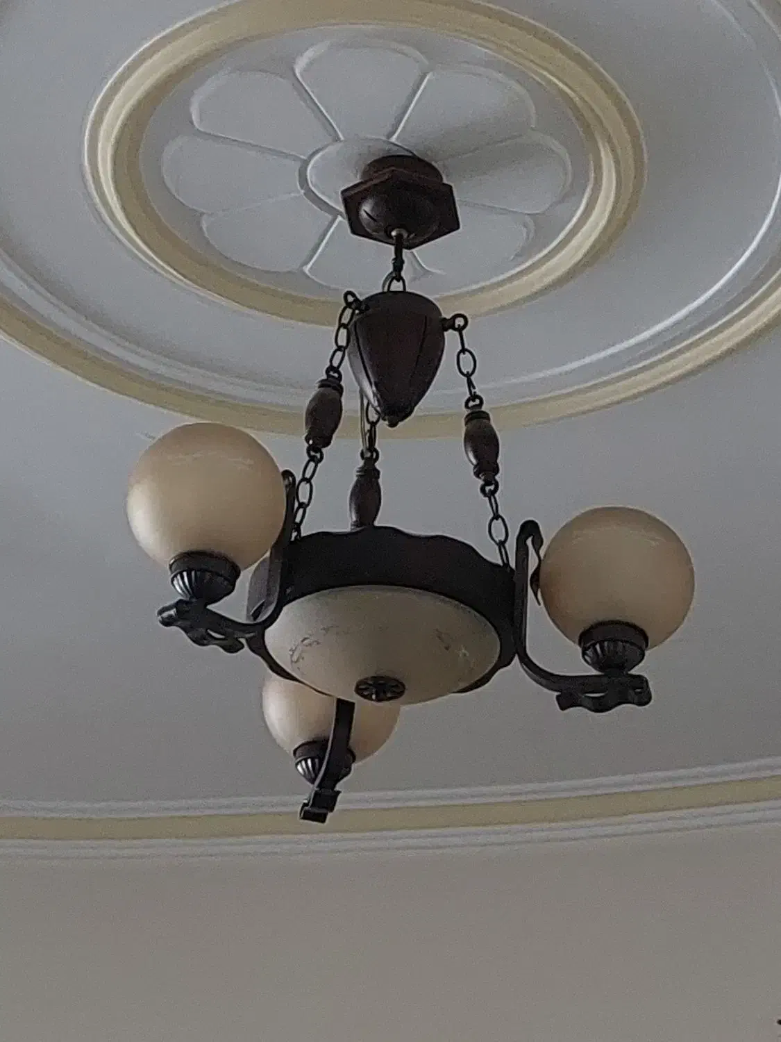 لوستر سه شعله|لوستر و چراغ آویز|تنکابن, |دیوار