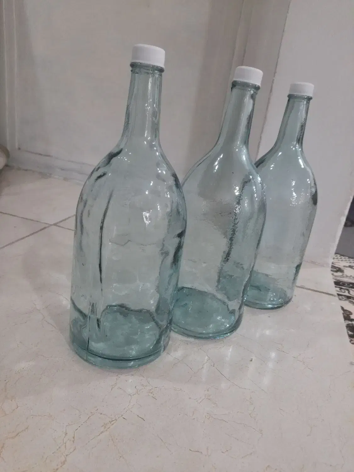 شیشه ای جای اب|ظروف نگهدارنده، پلاستیکی، یک‌بارمصرف|دورود, |دیوار