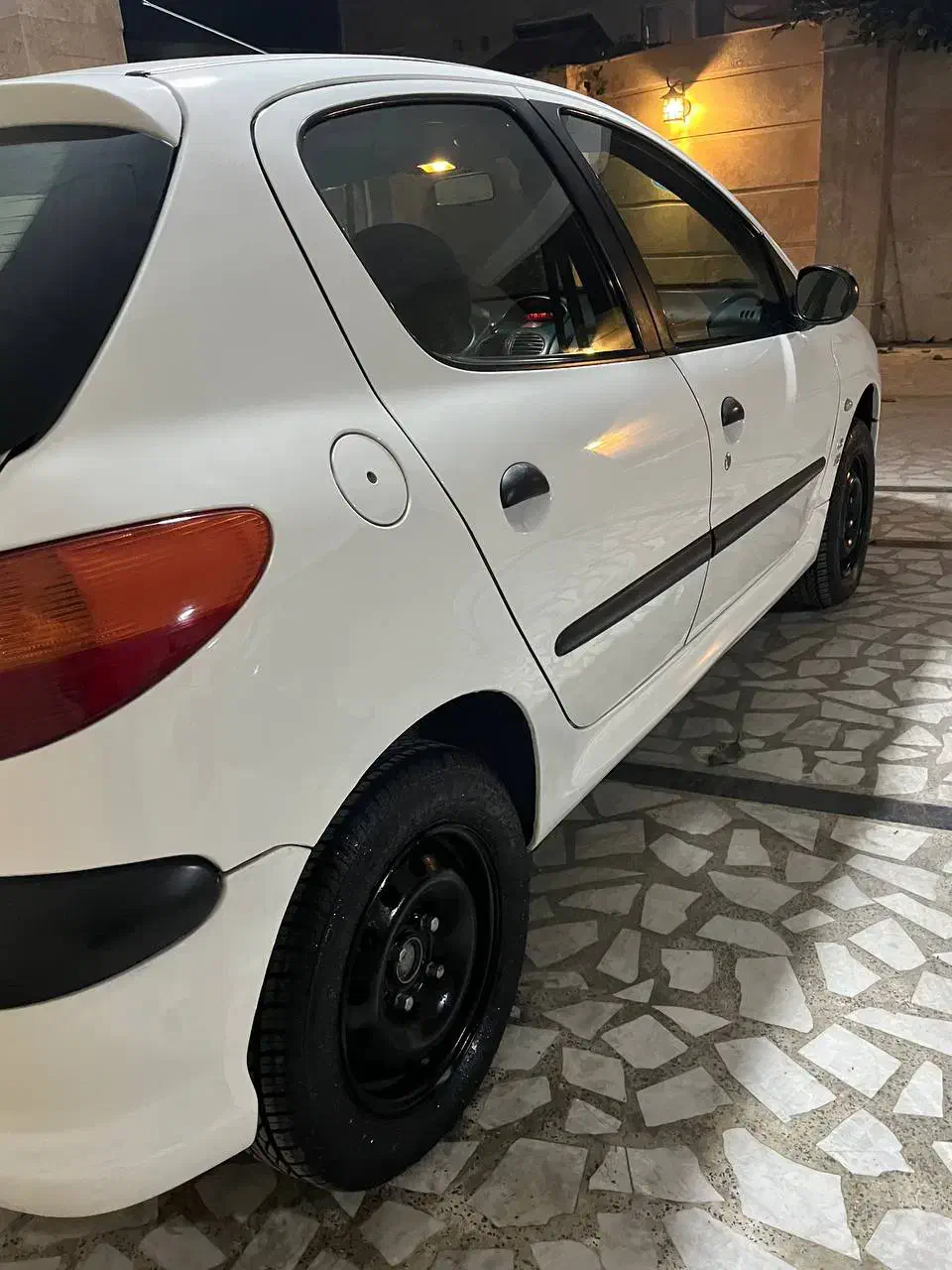 پژو206تک برگ سندتهران|خودرو سواری و وانت|رشت, یخسازی|دیوار