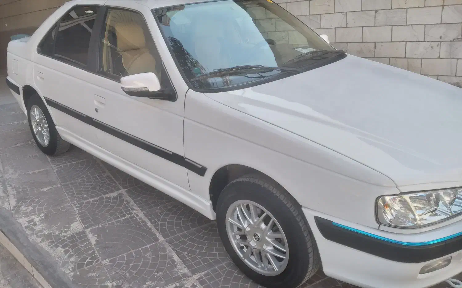 پژو پارس سفارشی ۱۴۰۱|خودرو سواری و وانت|بروجرد, |دیوار