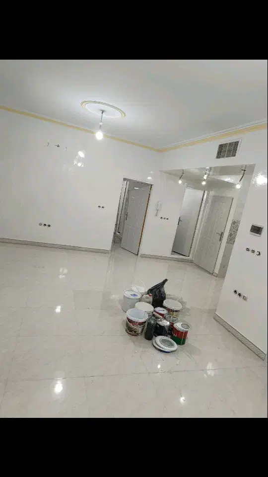 نقاشی ساختمان رنگ کاری رنگ آمیزی رنگکار درب پنجره|خدمات پیشه و مهارت|خرم‌آباد, |دیوار