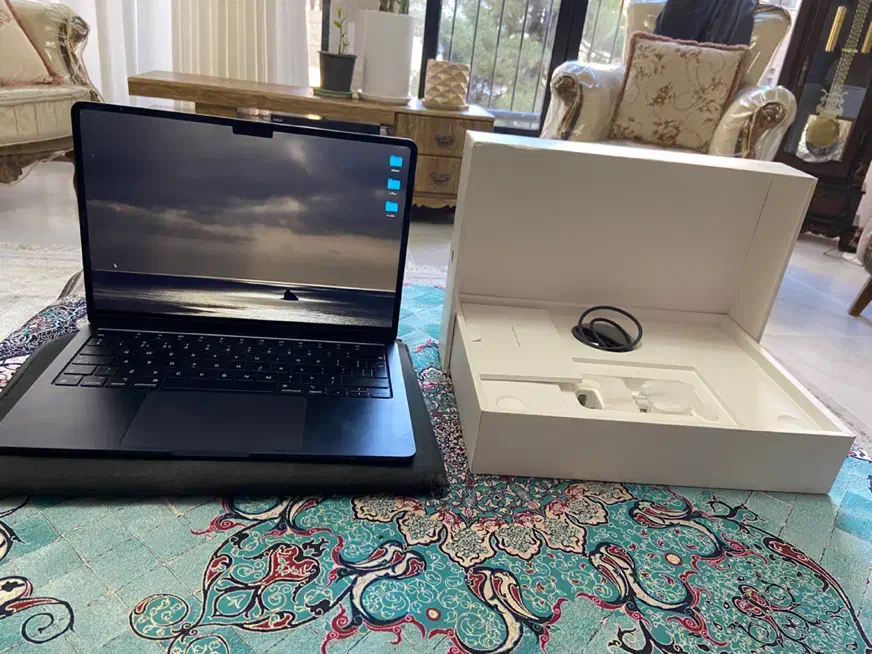 MacBook Air M2 (512)|رایانه همراه|شیراز, انجیر|دیوار