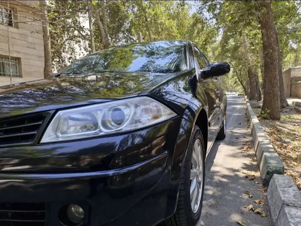 رنو مگان ۲۰۰۰ اتومات مدل ۹۰|خودرو سواری و وانت|زنجان, |دیوار