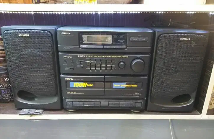 ظبط صوت آیوا|سیستم صوتی خانگی|بروجرد, |دیوار