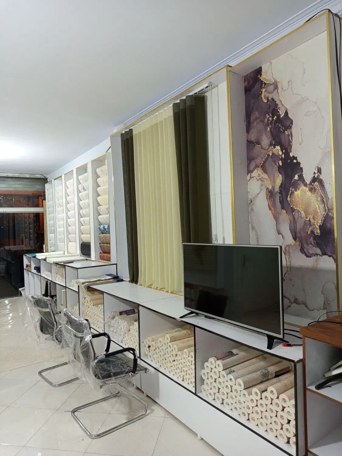 انبار مرکز پخش کاغذ دیواری و پوستر سه بعدی|خدمات پیشه و مهارت|قرچک, مهدیه|دیوار