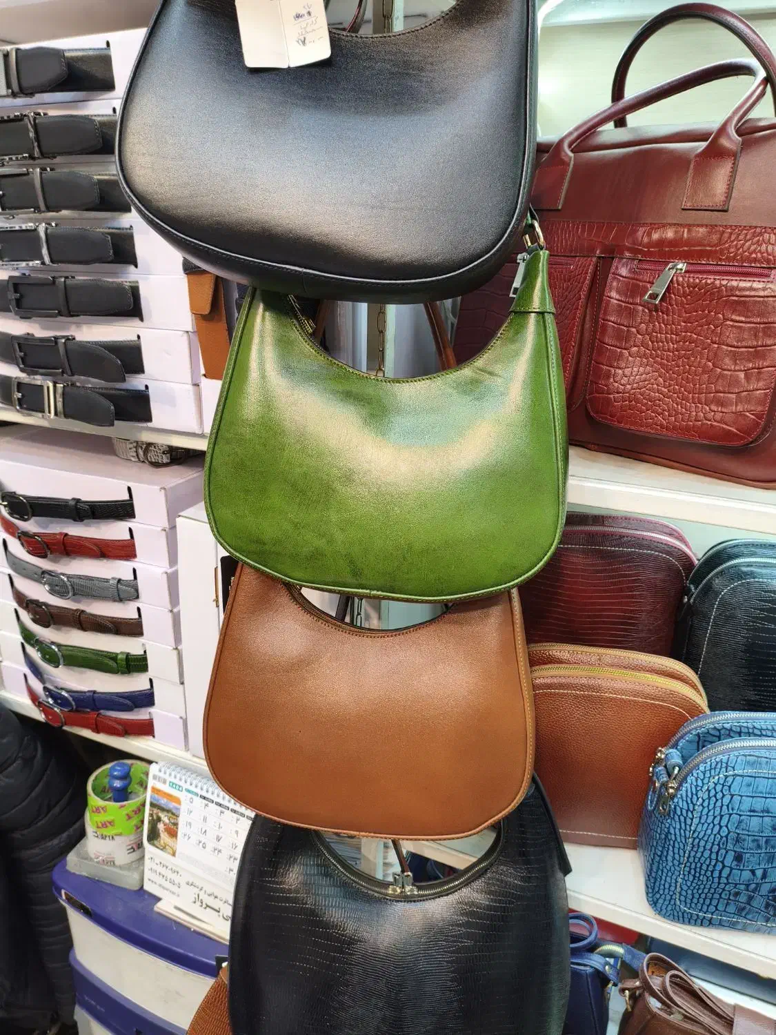 انواع کیف و کمربند چرم|کیف، کفش، کمربند|تهران, بریانک|دیوار