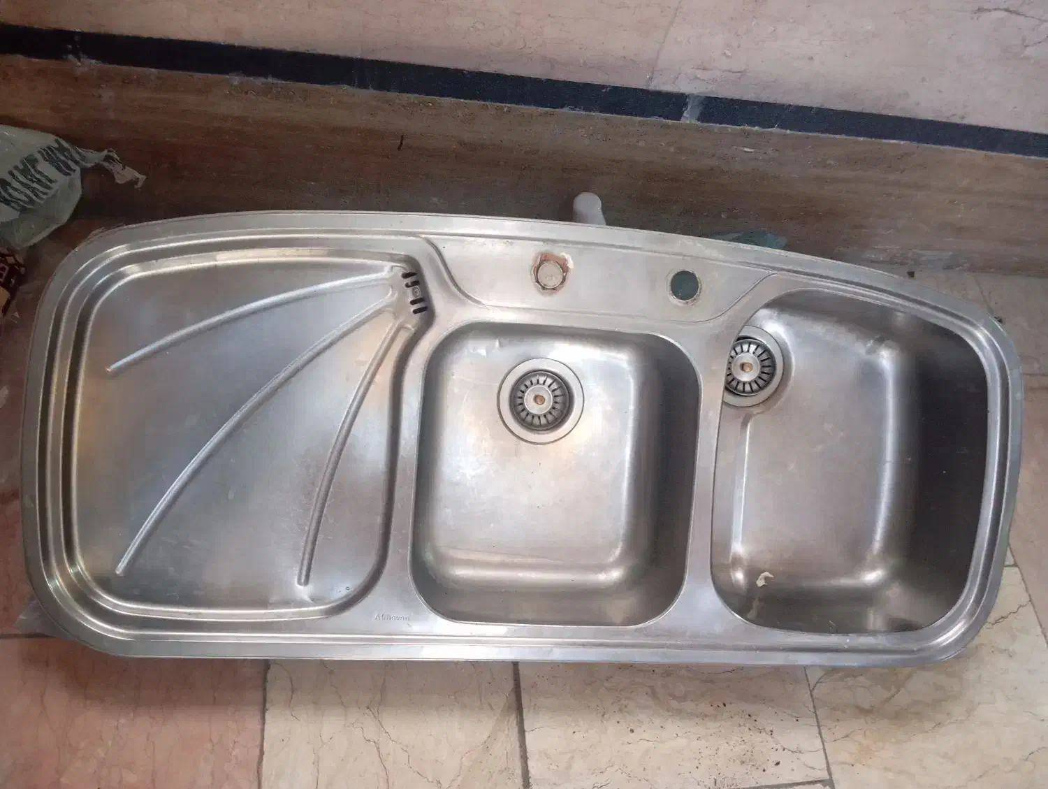 سینک توکار|آب‌چکان و نظم‌دهنده ظروف|کرج, شهرک فهمیده|دیوار