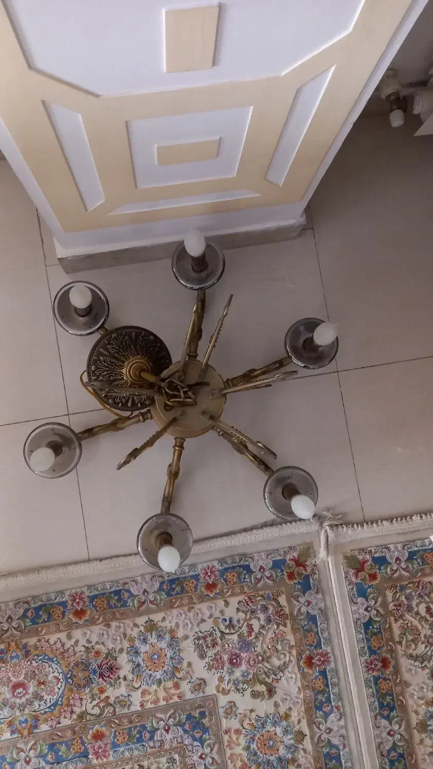 لوستر ۶شاخه برنز درحد|لوستر و چراغ آویز|اسلامشهر, شهرک واوان|دیوار