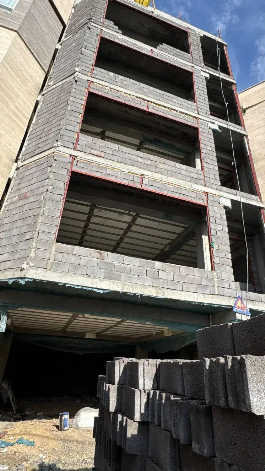 پیش فروش فوری / تحویل فوری / زاگرس / کمیاب|پیش‌فروش املاک|سنندج, |دیوار