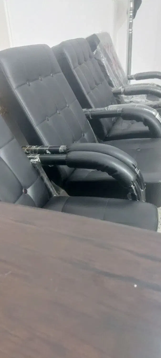 نیازمند نصاب و علاقه مند و منشی در مرکز شهر رودان|استخدام اداری و مدیریت|رودان, |دیوار