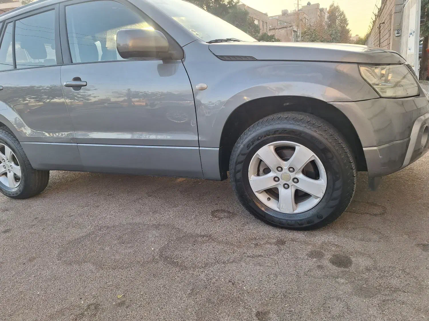 ویتارا ۲۴۰۰ خیلی سالم|خودرو سواری و وانت|پاسارگاد, |دیوار