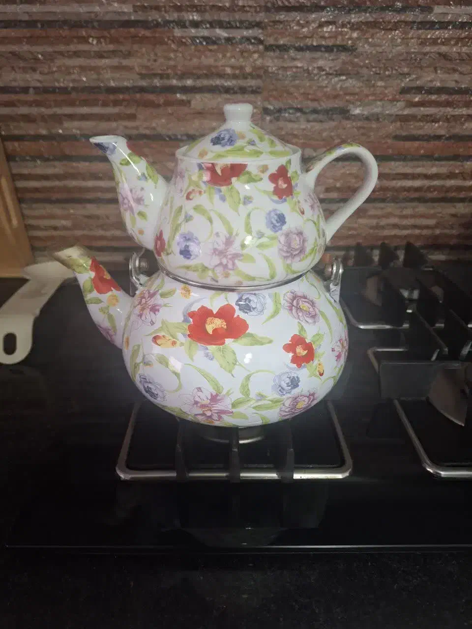 قوری کتری|قوری، کتری، قهوهساز دستی|بروجرد, |دیوار