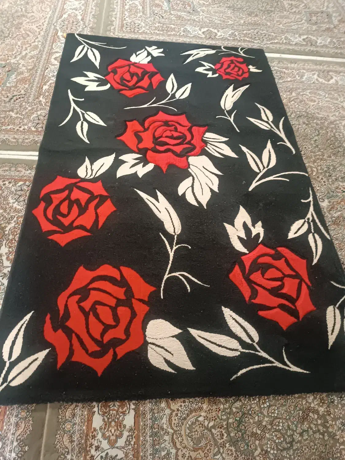 گیلم فرش سالم|گلیم، جاجیم، گبه|بروجرد, |دیوار