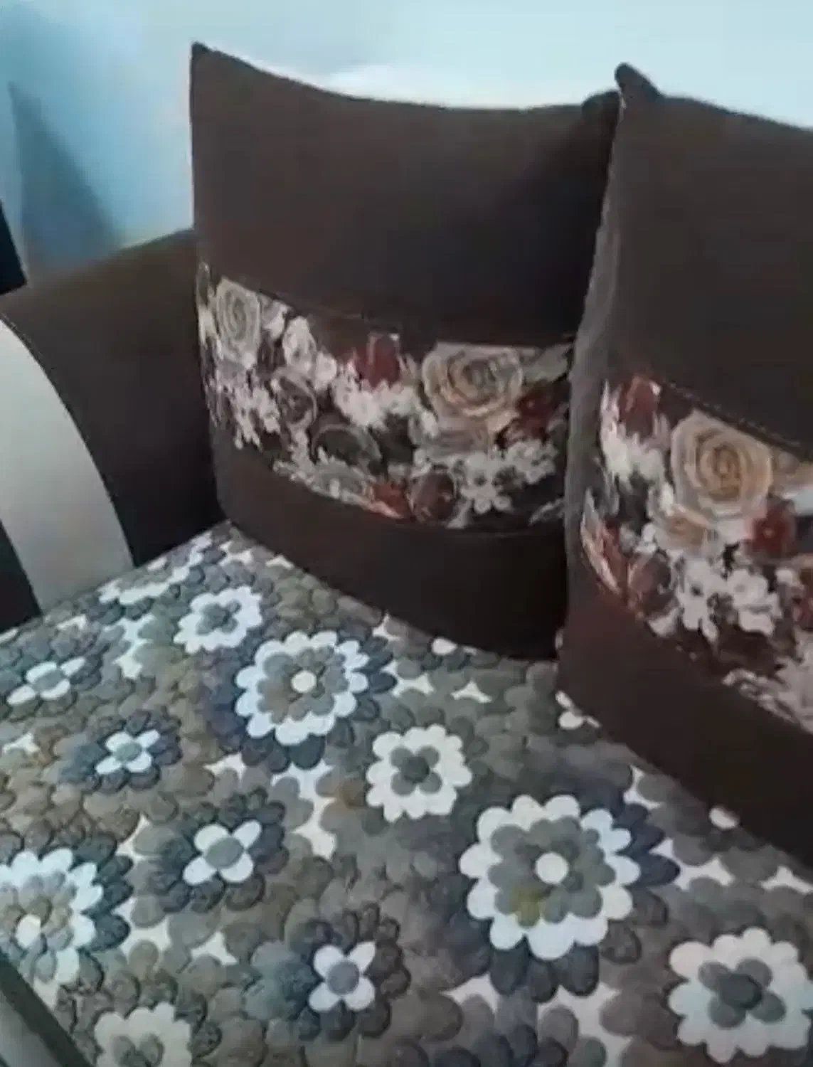 مبل ۷ نفره|مبلمان خانگی و میز عسلی|خمام, |دیوار