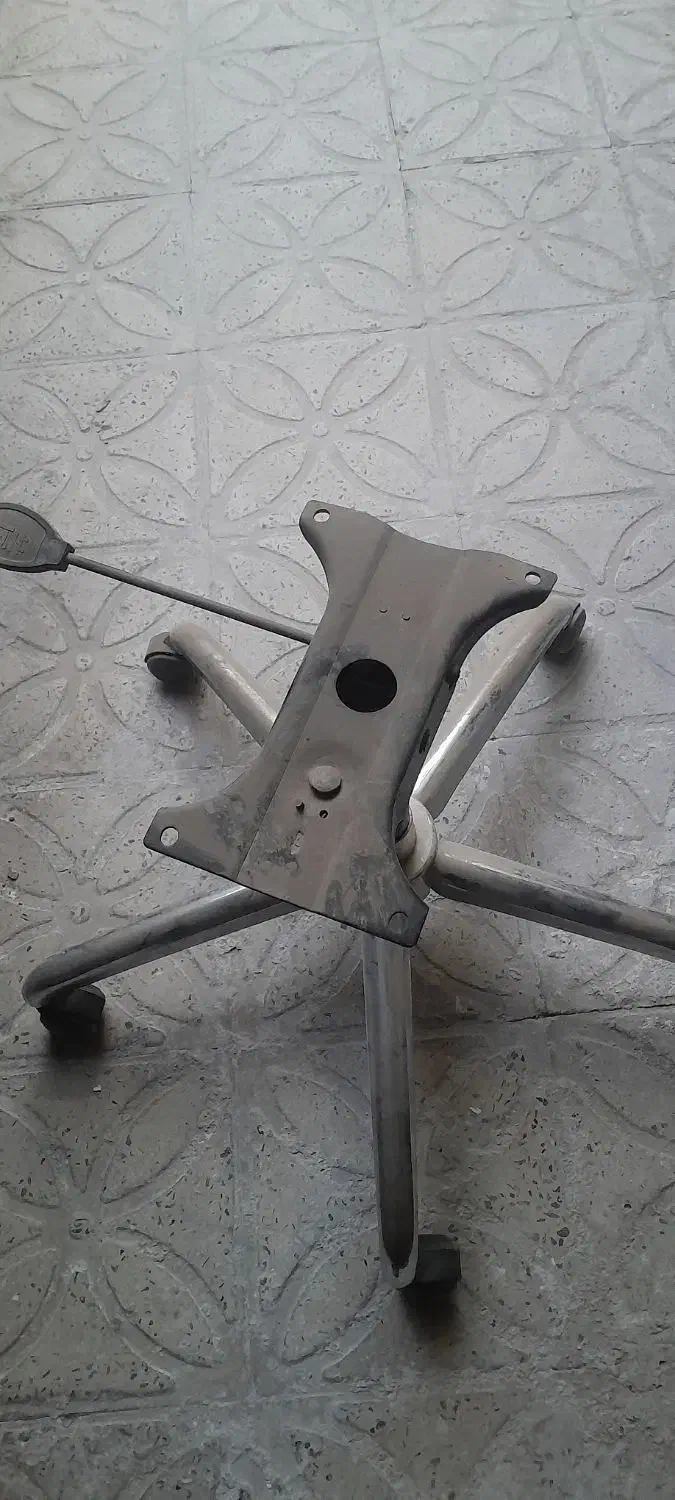 چرخ جک دار صندلی|صندلی و نیمکت|محمدشهر, علی آباد گونه|دیوار