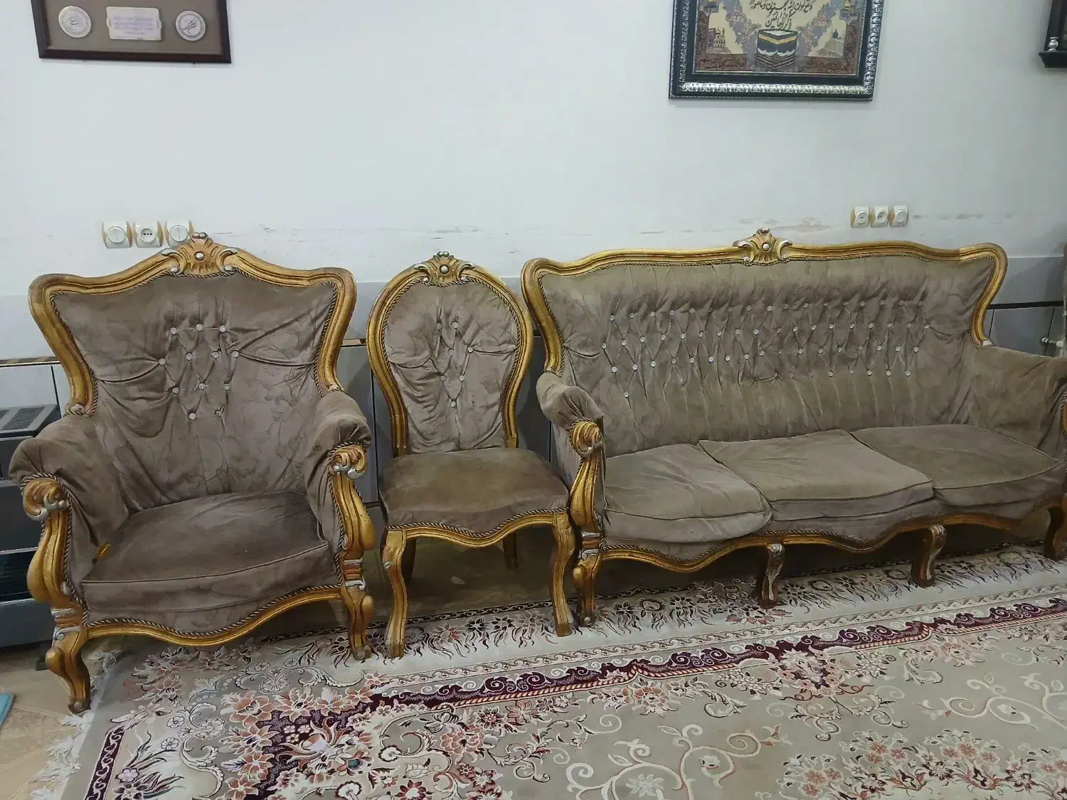 مبل دست دوم|مبلمان خانگی و میز عسلی|اصفهان, طاحونه|دیوار