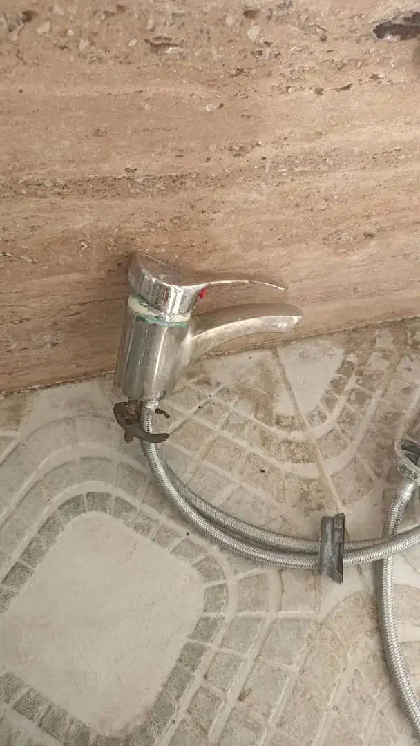 دو عدد شیر ظرف شویی و روشویی|لوازم سرویس بهداشتی|نسیمشهر, |دیوار